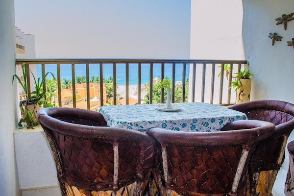 Apartment | Terrace/patio