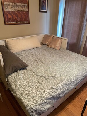 2 bedrooms, WiFi