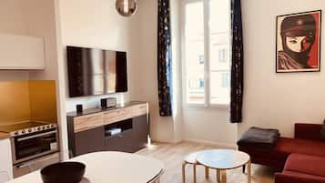 Fernseher