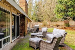 Terrace/patio - Chef's kitchen m/s from Downtown/Microsoft/Marymoor (Redmond)