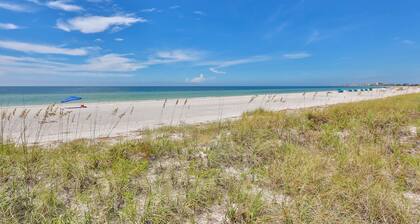 Let Beach Magic Swell at the Charming Seashell