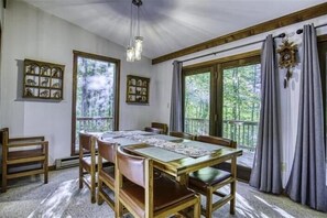 Dining - MS63-Secluded Cabin, Dolly Sods Access! (Davis)