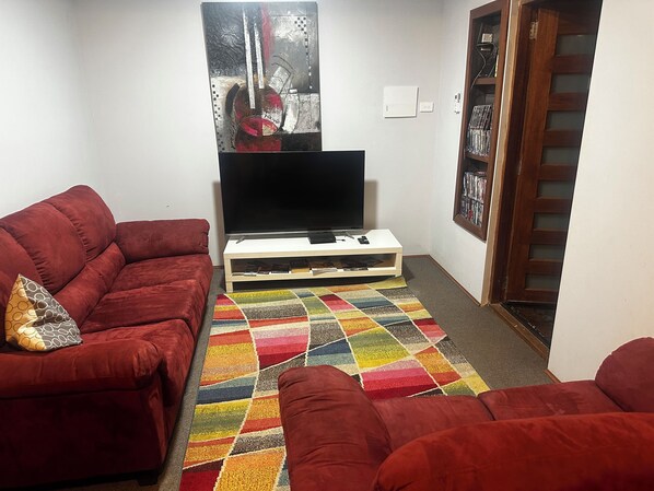TV