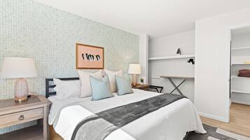 1 bedroom, desk, iron/ironing board, free WiFi