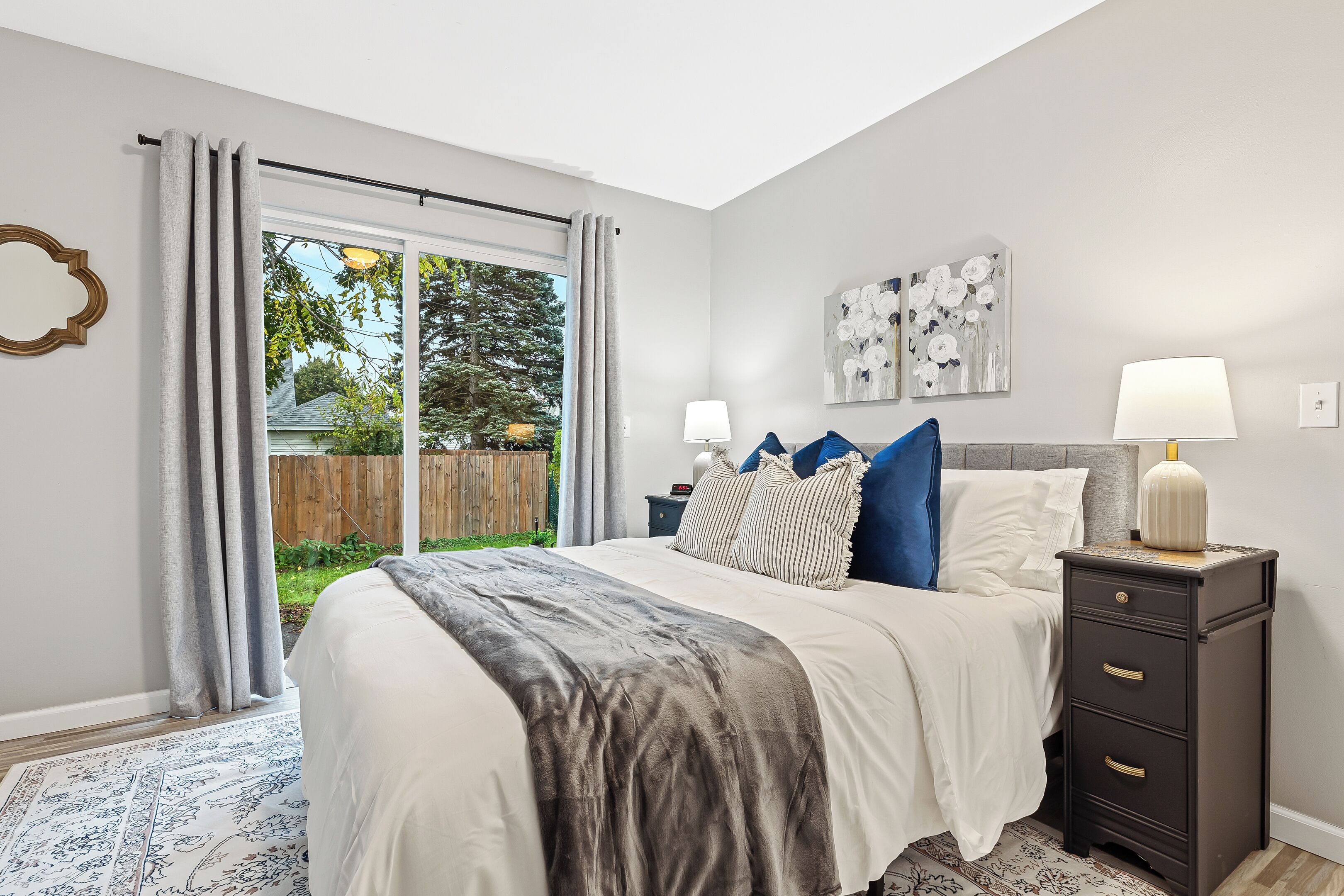 1 多间卧室、办公桌、熨斗/熨衣板、免费 WiFi