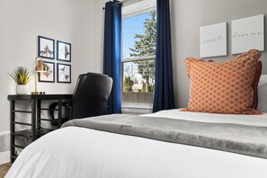 4 chambres, bureau, fer et planche à repasser, Wi-Fi gratuit