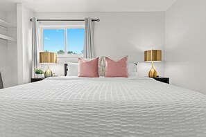 1 sovrum, skrivbord, strykjärn/strykbräda och gratis wi-fi