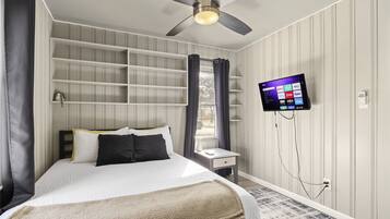 2 chambres, fer et planche à repasser, Wi-Fi gratuit, draps fournis
