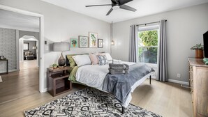 3 chambres, bureau, fer et planche à repasser, Wi-Fi gratuit