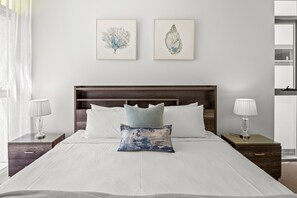 Deluxe Apartment - RISE 3 Bedroom Deluxe Ocean Side Apt (Maroochydore)