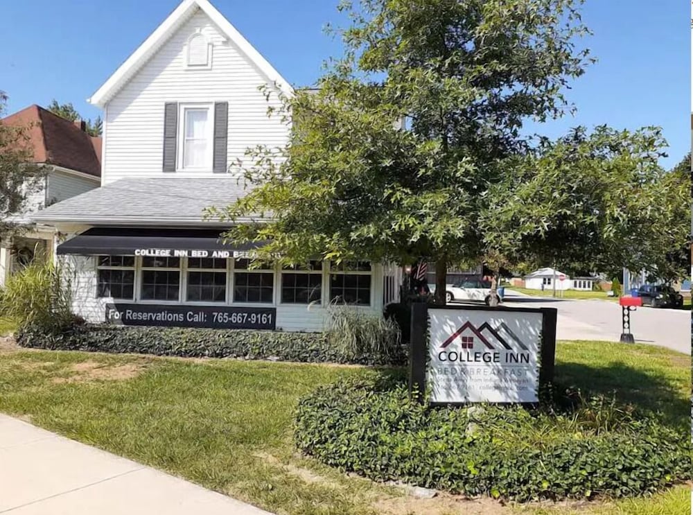 College Inn Bed & Breakfast by null