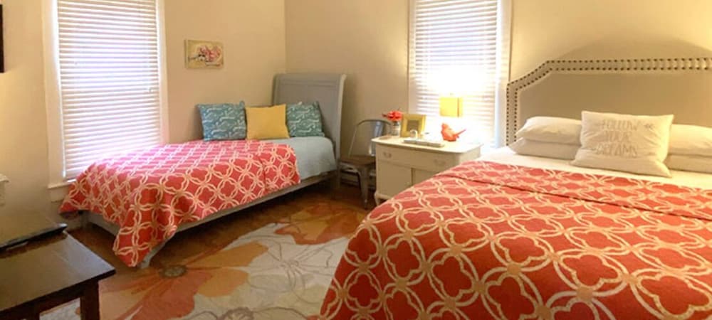 College Inn Bed & Breakfast by null