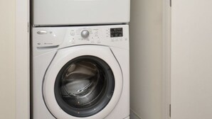 Interior - Beautiful 1 bedroom in the heart of Atlanta (Atlanta)