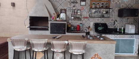 Microwave, oven, stovetop