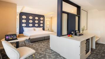 Minibar, in-room safe, desk, laptop workspace