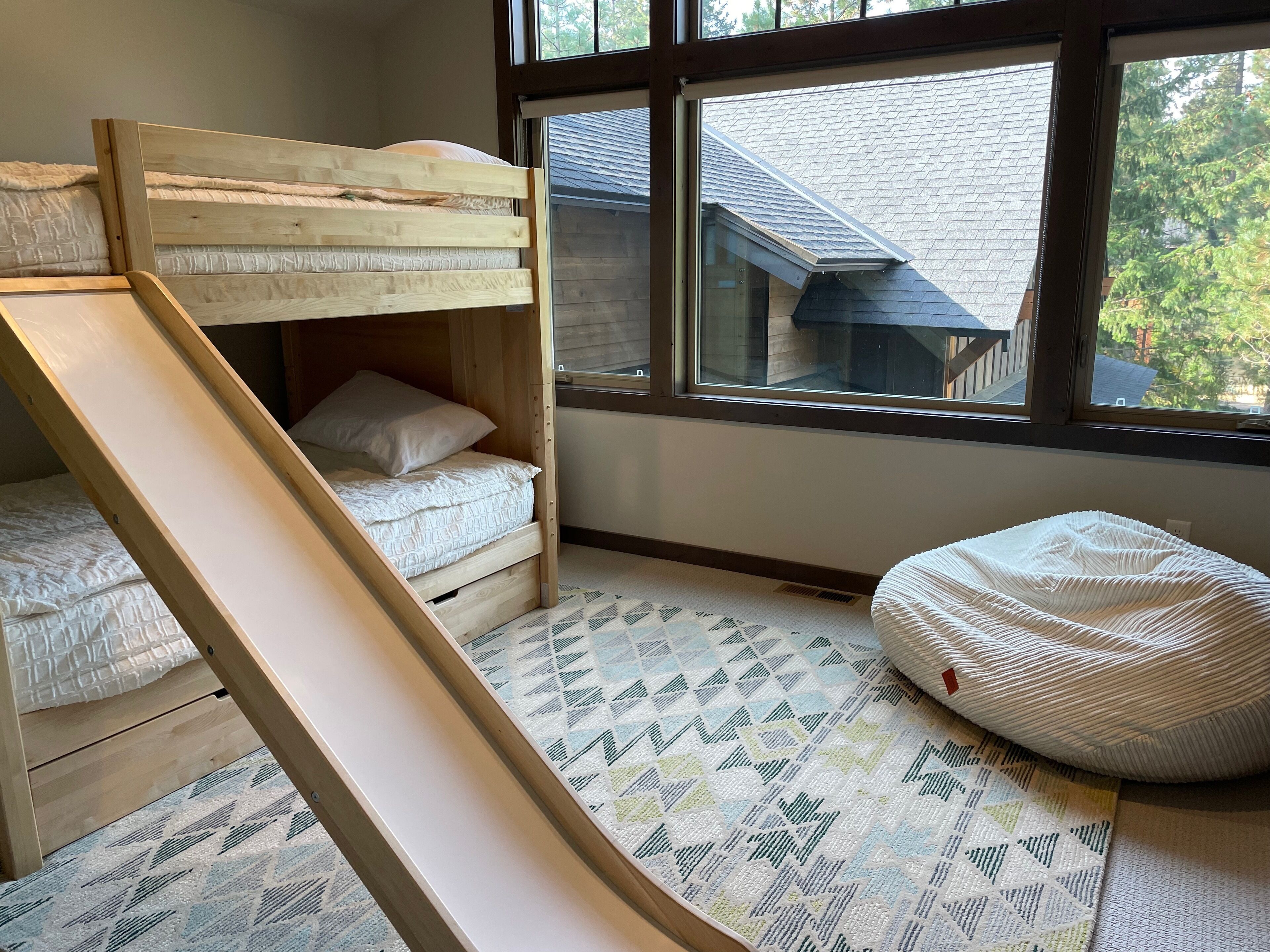 5 Schlafzimmer, kostenloses WLAN, Bettwäsche