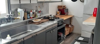 Cosy central location, rent whole house or just a room. Package deals available