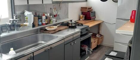 Fridge, electric kettle, toaster, blender