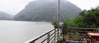 Nha Nghi Son Lam Babe Panorama 