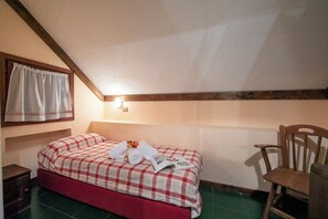 Family Apartment, Multiple Bedrooms, Mountainside (Grange Hike & Ski - 29D Sestriere) | 1 bedroom, free WiFi, bed sheets - Grange Hike & Ski - 29D Sestriere (Sauze di Cesana)