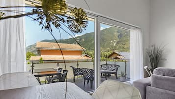 2 室のベッドルーム、デスク、アイロン / アイロン台、WiFi (無料)