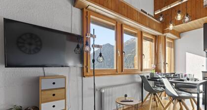 Superb studio with magnificent view