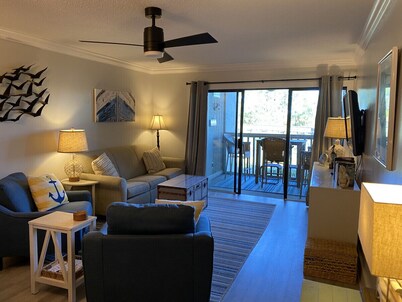 171 Beach Club Villa - First Floor Condo - Golf Cart Incl