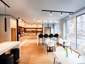 Dining - B&B Hotel Bochum-City (Bochum)