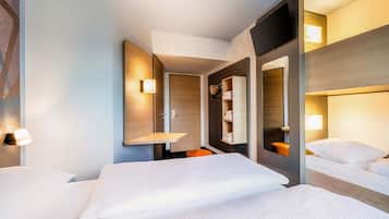 Schreibtisch, schallisolierte Zimmer, kostenloses WLAN, Bettwäsche