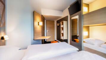 Familienzimmer | Schreibtisch, schallisolierte Zimmer, kostenloses WLAN, Bettwäsche