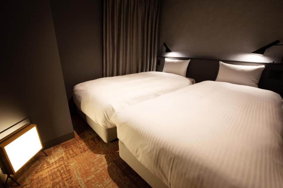 In-room safe, desk, free WiFi, bed sheets