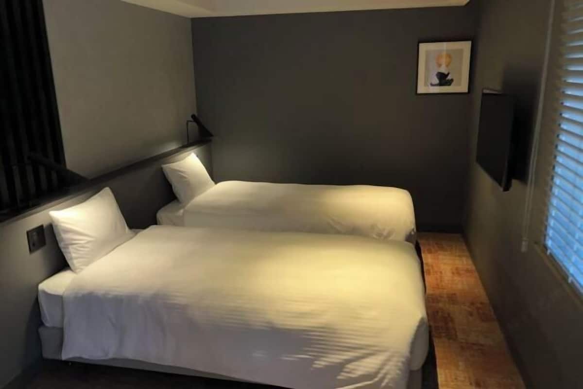 In-room safe, desk, free WiFi, bed sheets