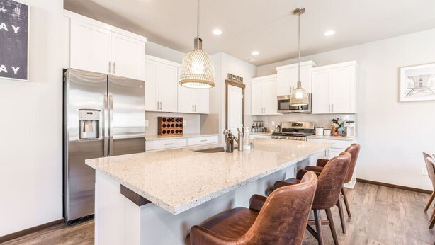 Unclassified image, 1 of 51, button - Impeccable 4 BR Home in Heart of Port Orchard (Port Orchard)