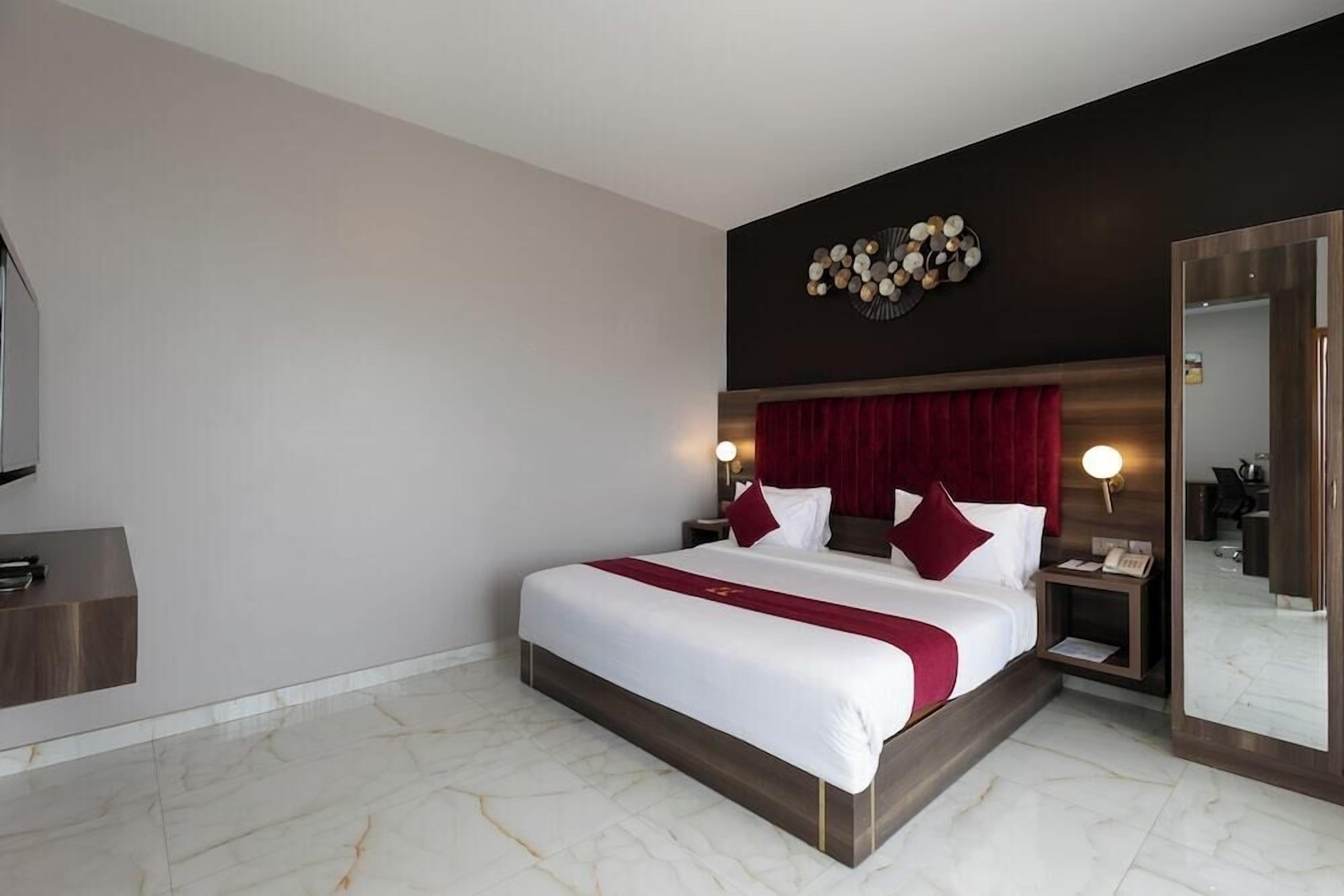 In-room safe, blackout curtains, iron/ironing board, free WiFi