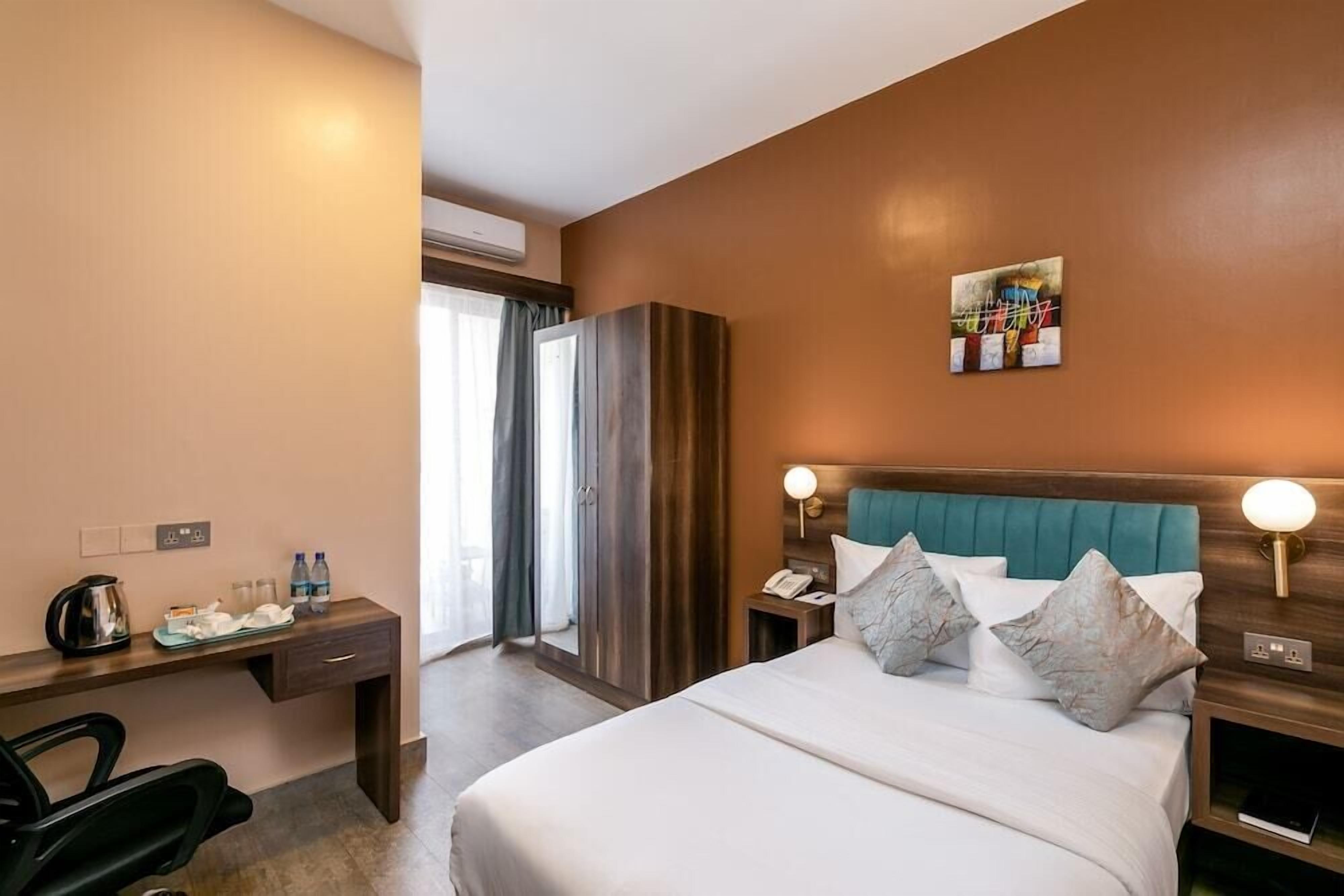 In-room safe, blackout curtains, iron/ironing board, free WiFi
