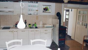 House (Three Bedroom Holiday Home with Patio) | Interior
