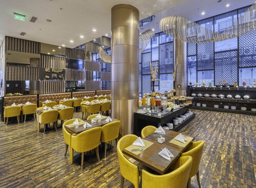 Holiday Inn Kolkata Airport