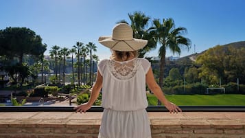 Junior tweepersoonskamer | Uitzicht vanaf balkon