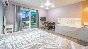 Basic Room, 1 Bedroom (Bdong 202ho(pet,Spa)) | 1 bedroom, free WiFi - Gapyeong Topclouds Pet&spa Pension (Gapyeong)