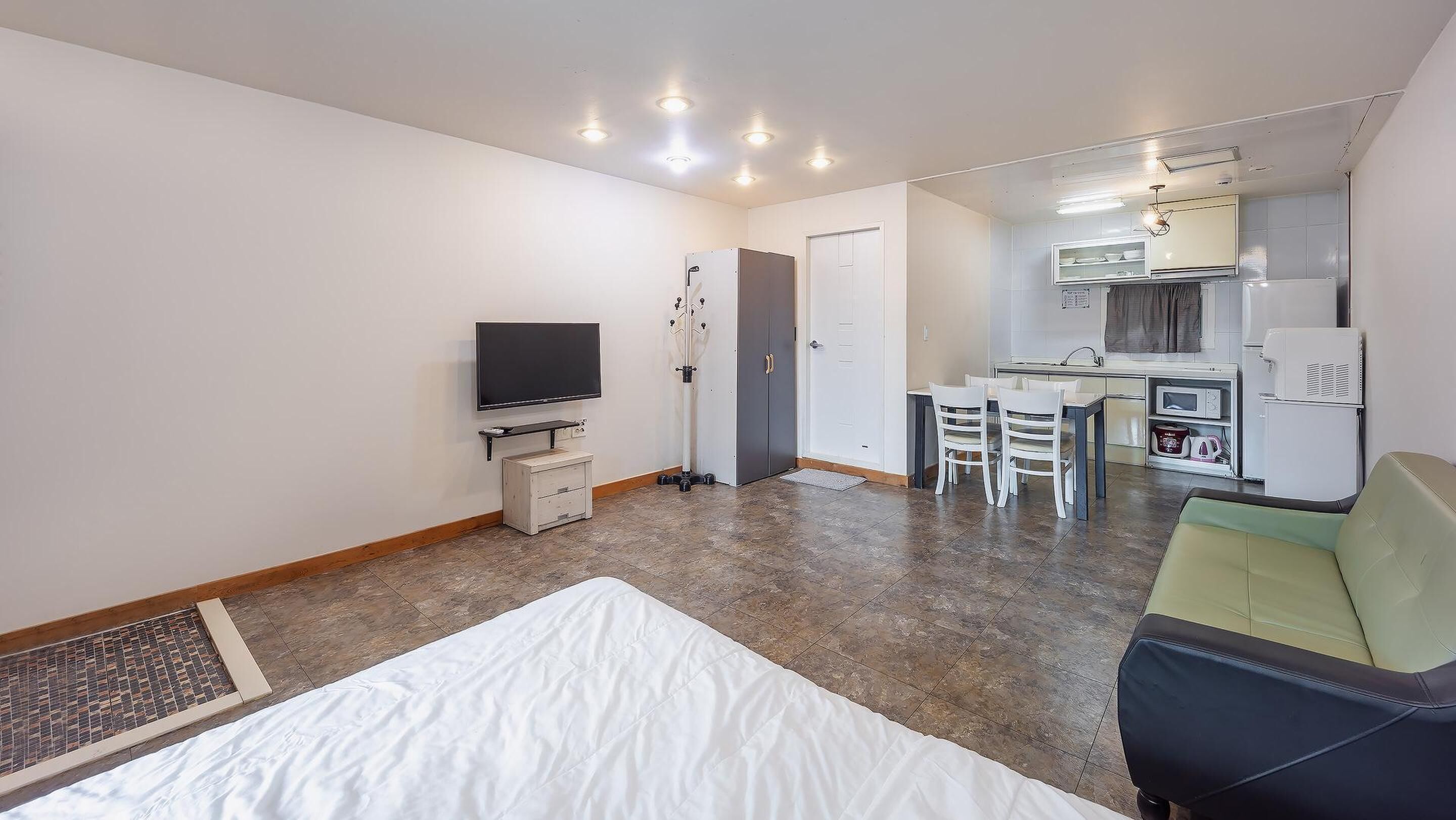 Basic-rum - 1 sovrum (Adong 102ho(Pet,familyroom)) | 1 sovrum och gratis wi-fi