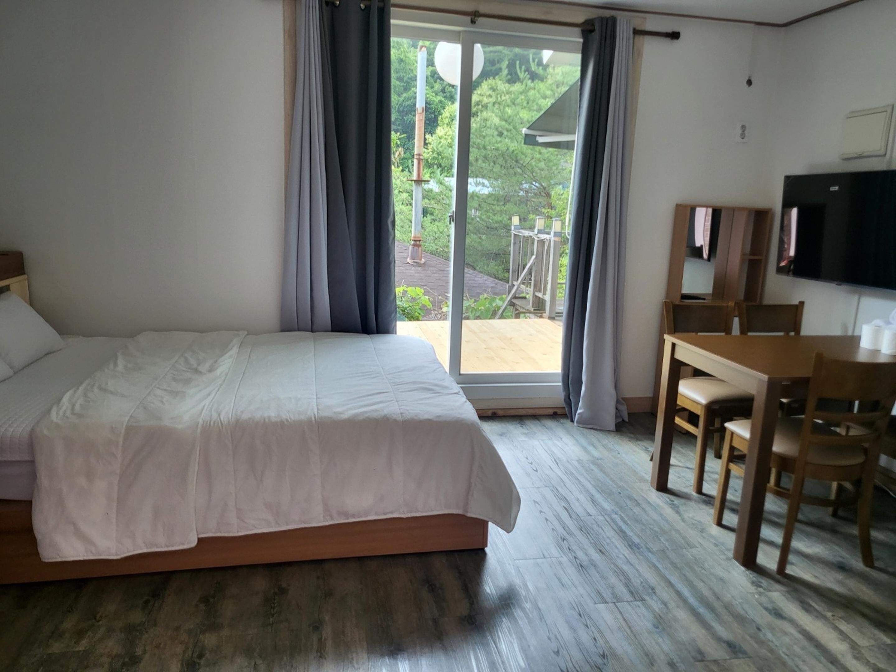 Basic-rum - 1 sovrum (Bdong 108ho(Pet,familyroom)) | 1 sovrum och gratis wi-fi