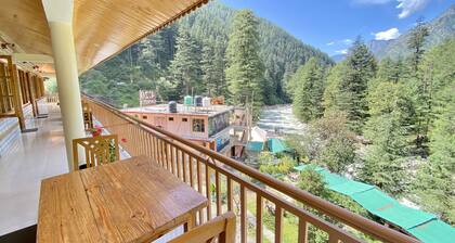 Hotel Purnima River View