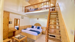 Individually furnished, free WiFi - Hotel Purnima River View (Bhuntar)