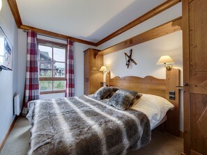 3 bedrooms, free WiFi, bed sheets - Apartment Arc 1950 Ski-In/Ski-Out with Pools and Jacuzzi (Les Arcs 1950)