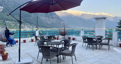 Hotel Meadows