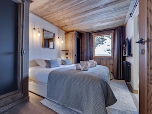 3 chambres, Wi-Fi gratuit, draps fournis