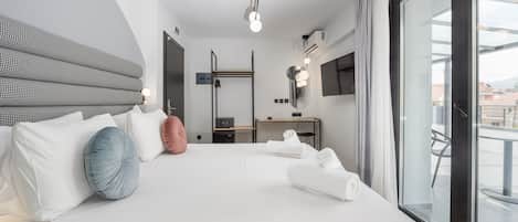 Penthouse Deluxe Room