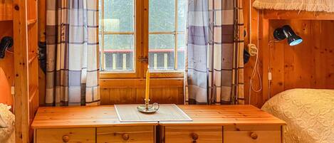 3 bedrooms