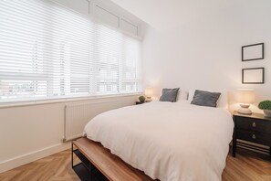 1 bedroom, individually furnished, iron/ironing board, free WiFi