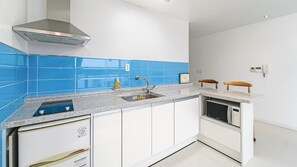 Basic Room, 1 Bedroom (Bdong 203(Ocean view,withpet)) | 1 bedroom, free WiFi - Namhae Spring, Summer, Fall, Winter Pet- (Namhae)